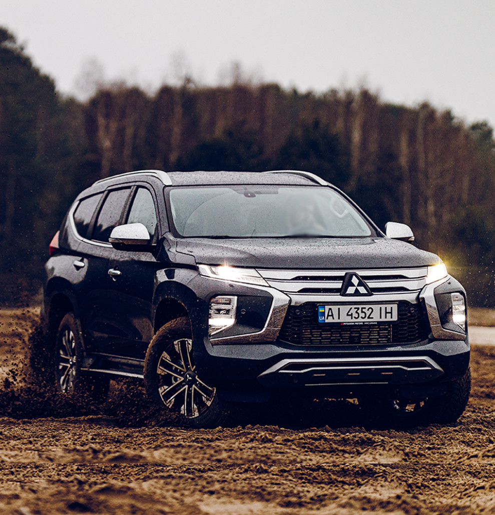 4HLc (повний привод і блокування центрального диференціала)